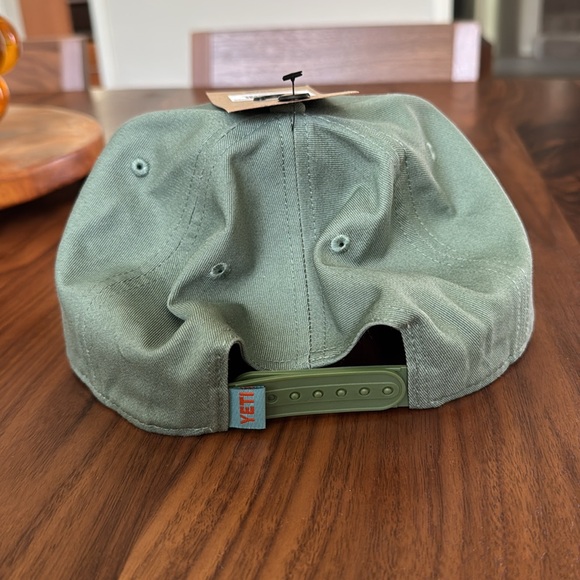 NWT Yeti SnapBack hat - Picture 2 of 5